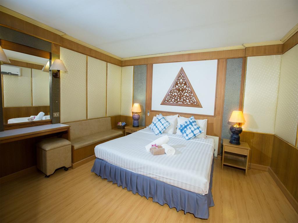 Phrae Nakara Hotel Luaran gambar