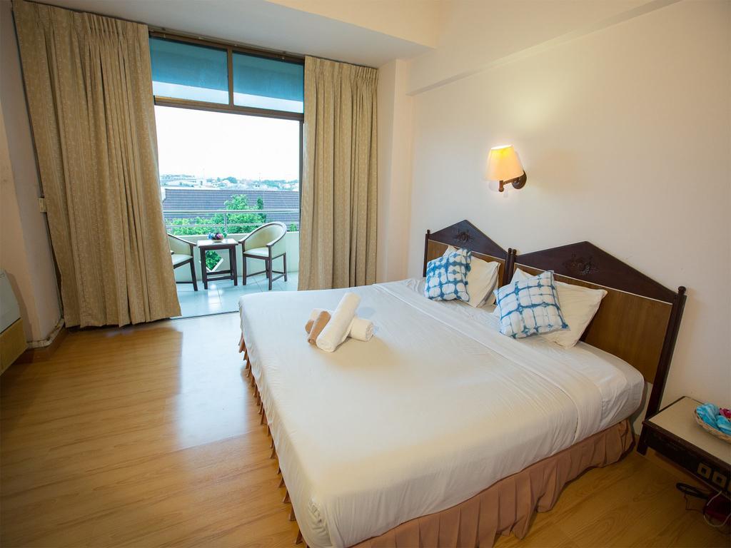 Phrae Nakara Hotel Luaran gambar